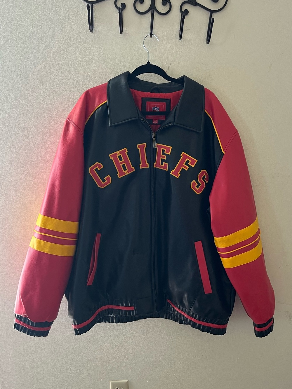 Vintage Kansas City Chiefs NFL Jacket XXL Red Black Y2K Style
